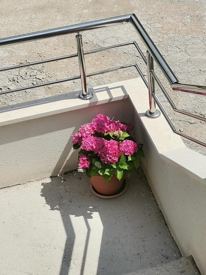 Apartment Lijana Sea View 투체피 외부 사진