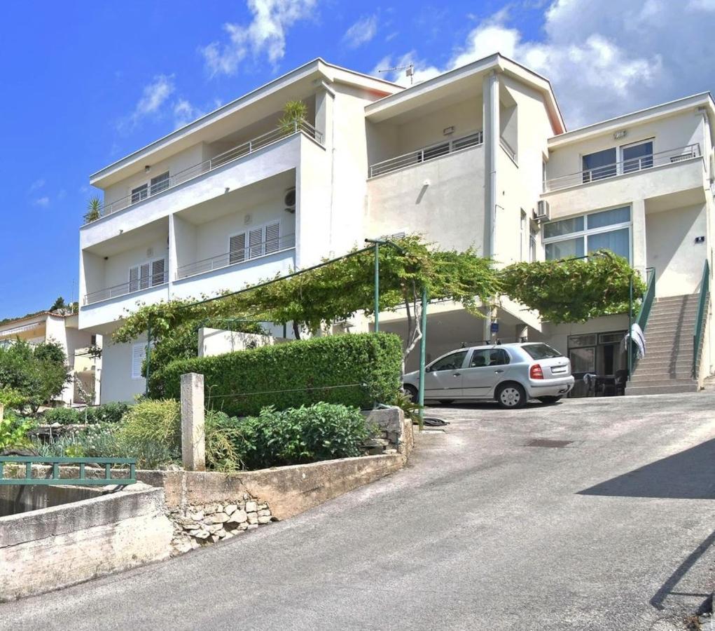 Apartment Lijana Sea View 투체피 외부 사진
