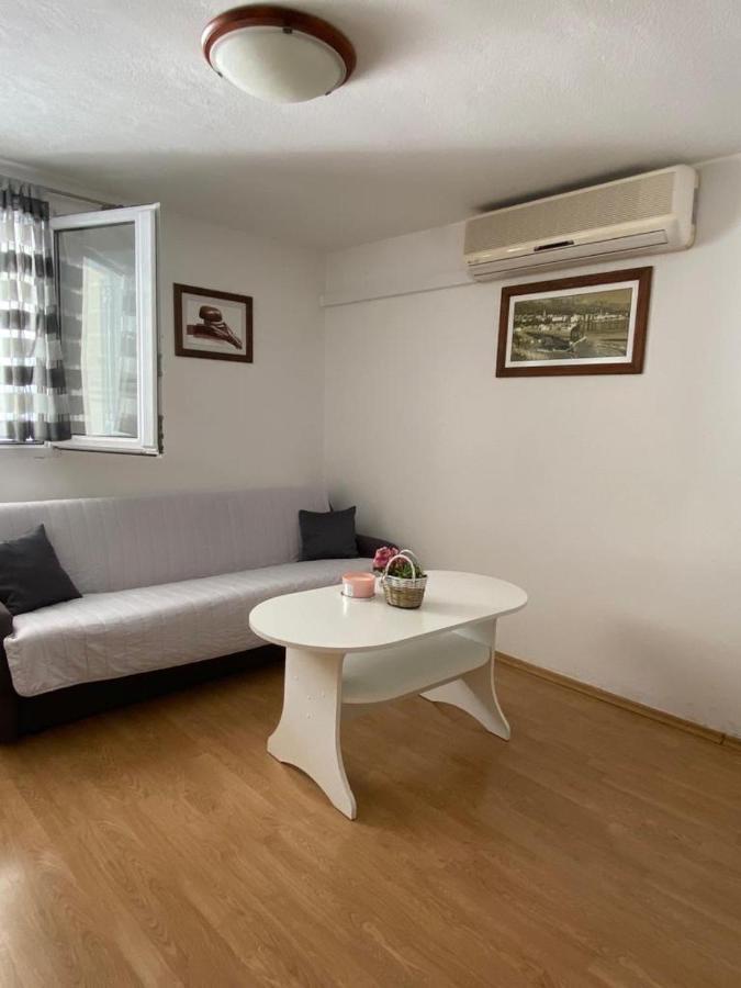 Apartment Lijana Sea View 투체피 외부 사진